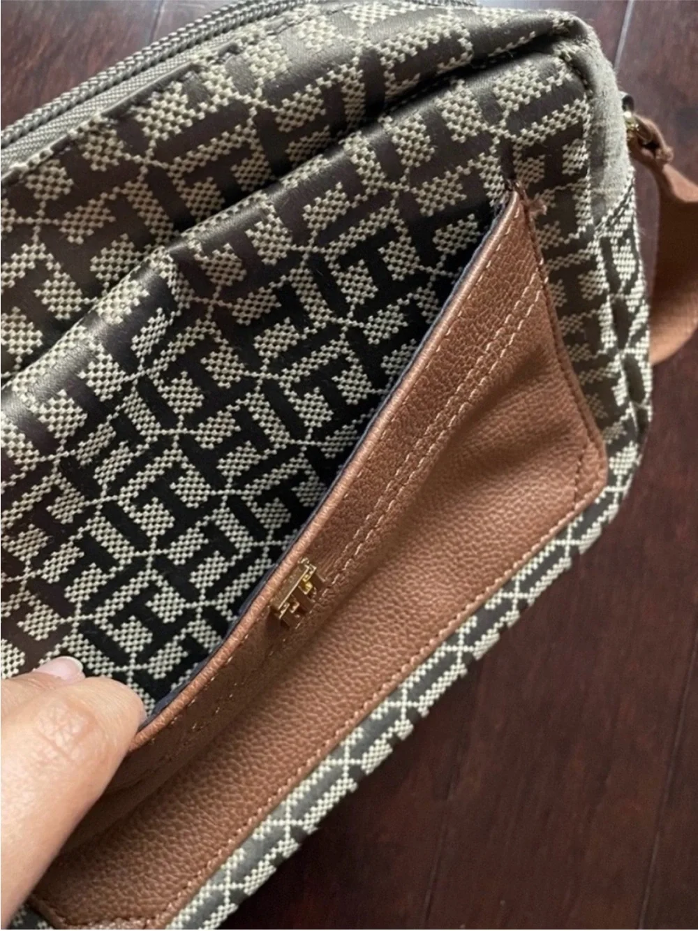 Tommy Hilfiger Beige Jacquard & Brown Leather Crossbody Bag